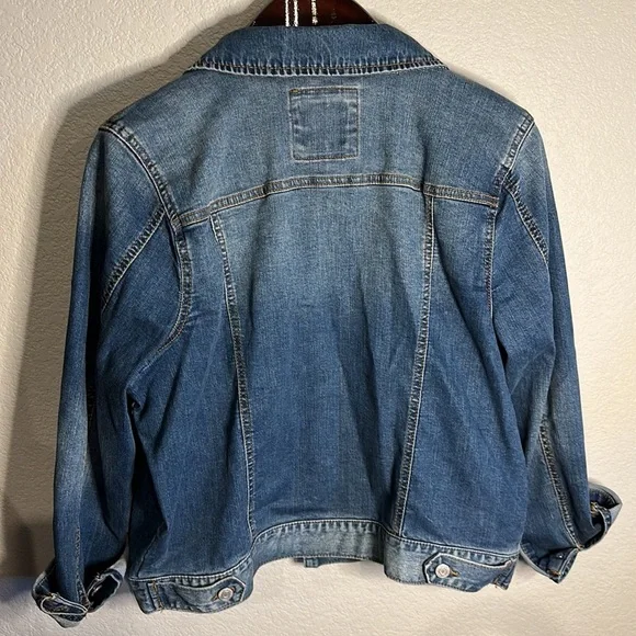 Jean jacket - Picture 4 of 5